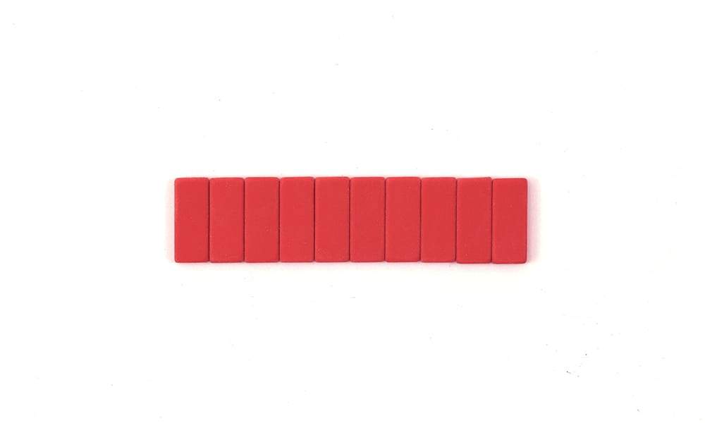 blackwing replacement erasers (red)